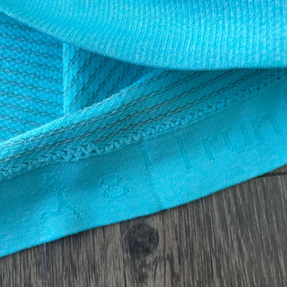 Lululemon Swiftly Tech Racerback - High Neck - Picture 7 of 7